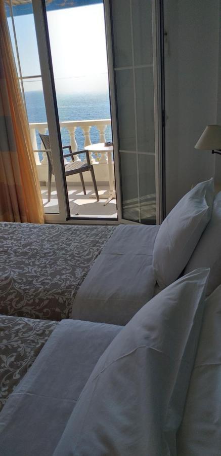 Marisini Sea View Aparthotel Batsi  Exterior photo