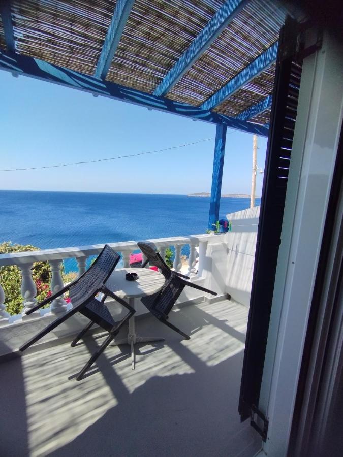 Marisini Sea View Aparthotel Batsi  Exterior photo