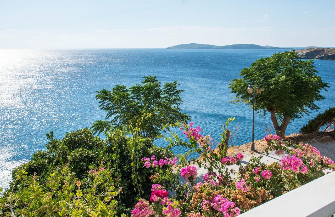 Marisini Sea View Aparthotel Batsi  Exterior photo